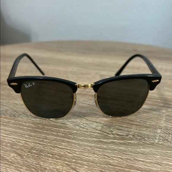 Ray-Ban Black and Gold Club master polarized Sunglasses with Case - Picture 1 of 5